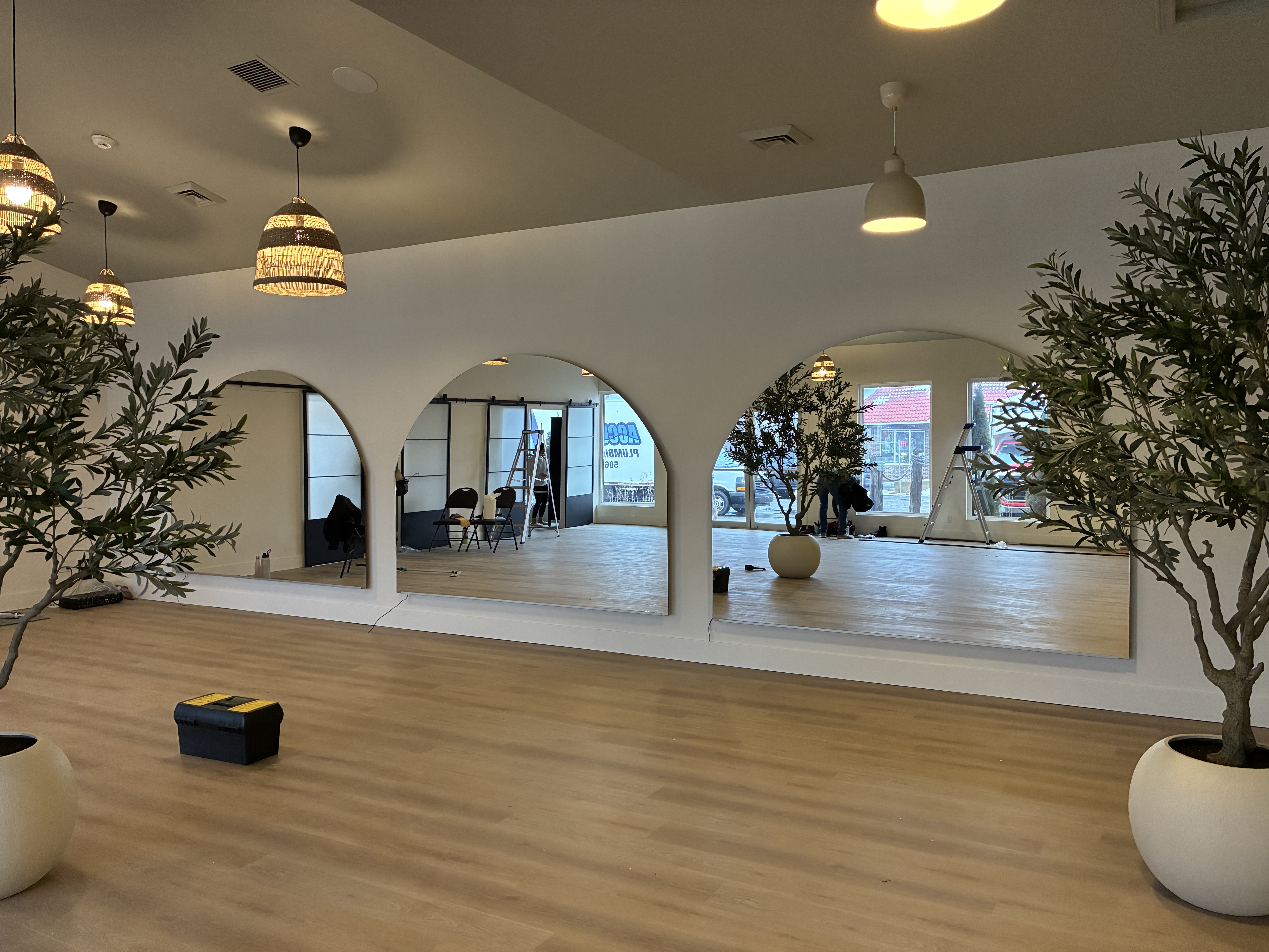 Unique Glass (2016) Inc. photo 4