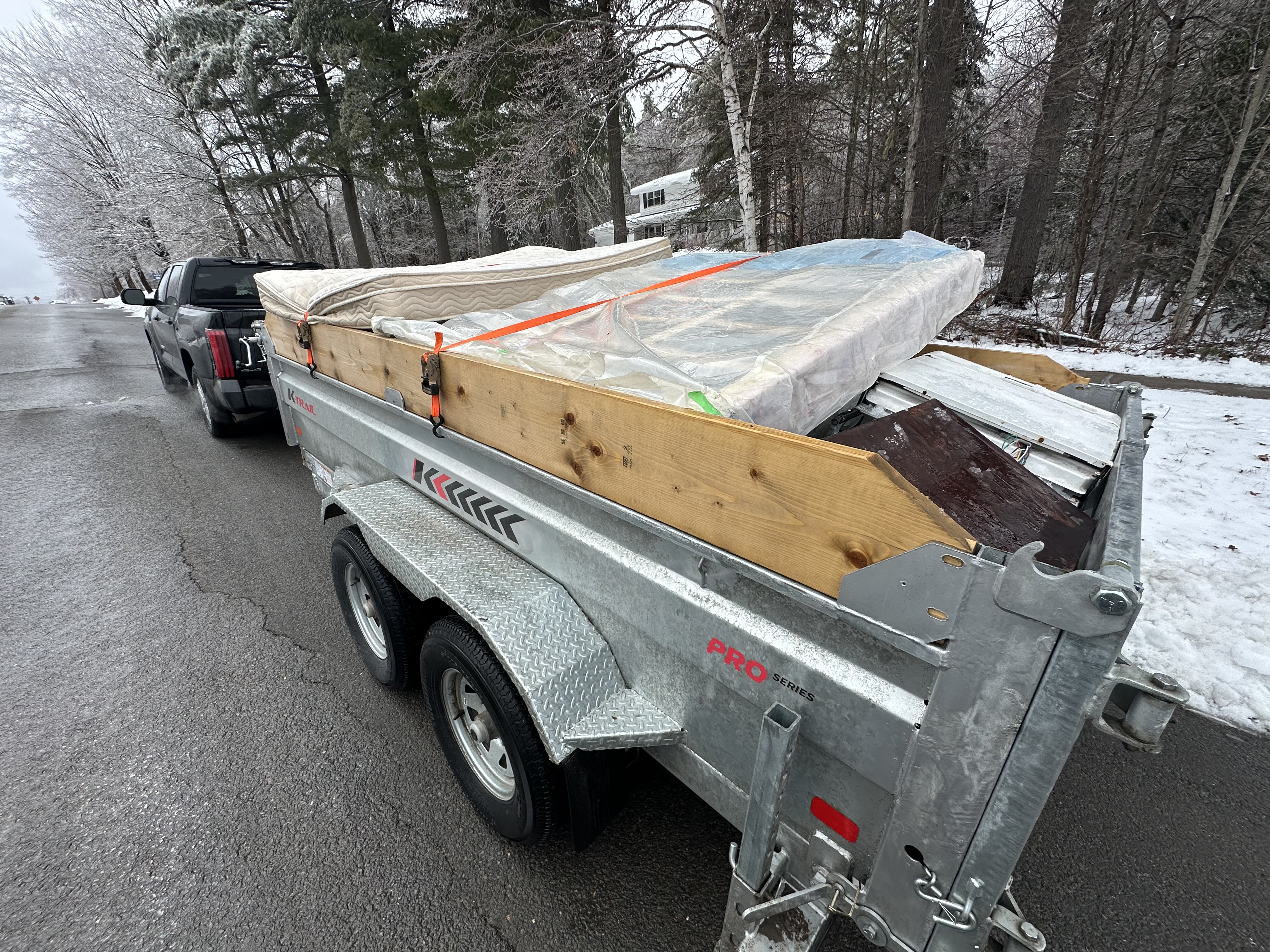 Yeet it! Junk Removal and Demolition photo 1